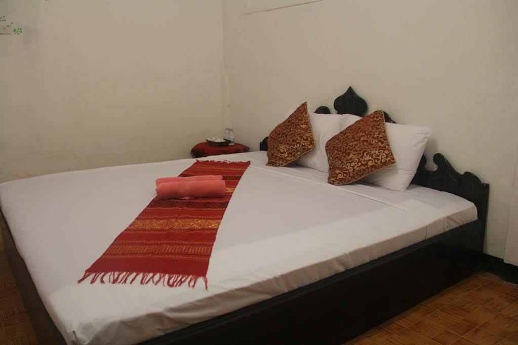 Lpq Backpackers Hostel Luang Prabang Exterior foto