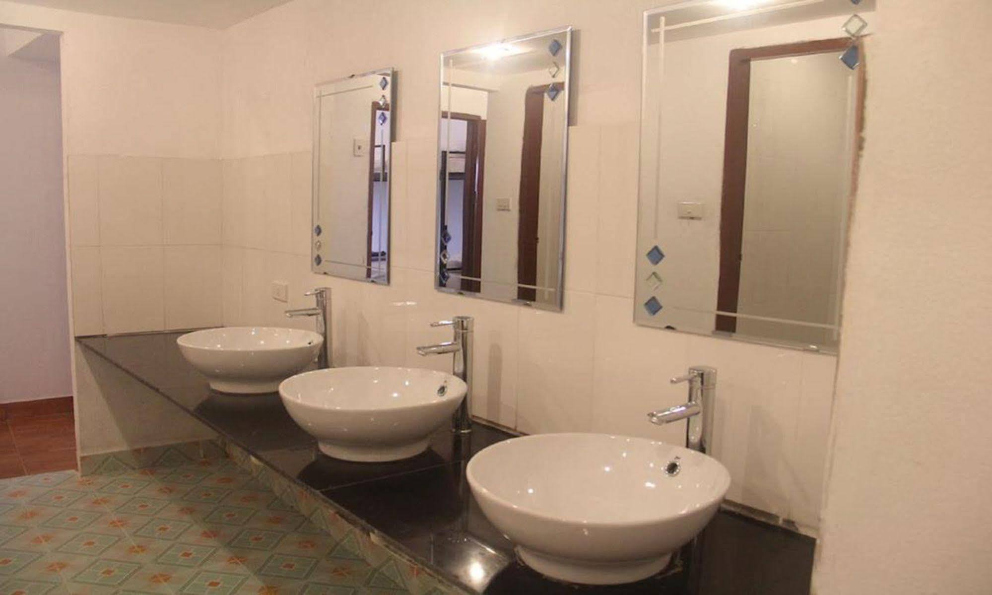 Lpq Backpackers Hostel Luang Prabang Exterior foto